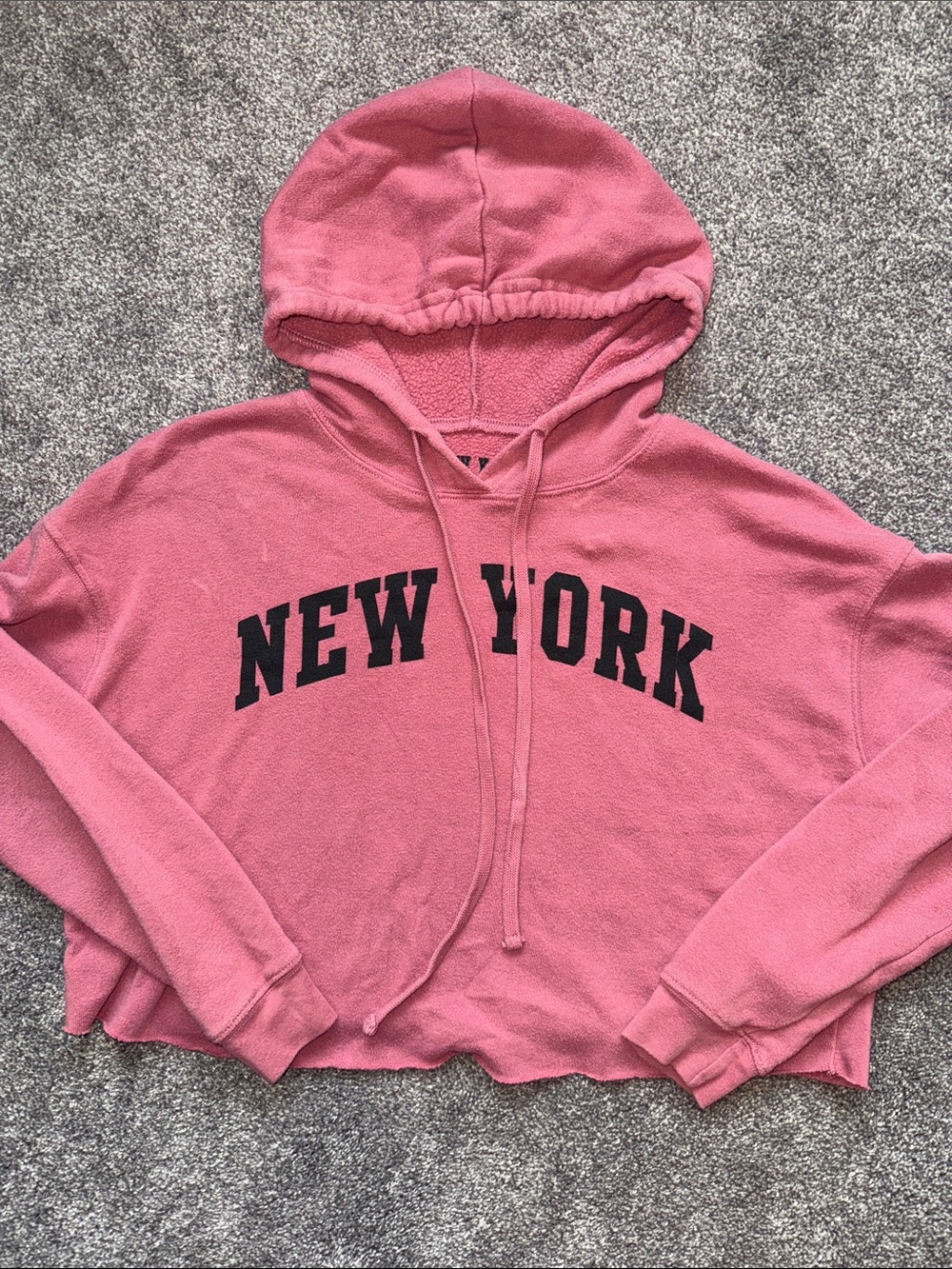 Women’s Pink 'New York' Hooded Cropped Sweatshirt